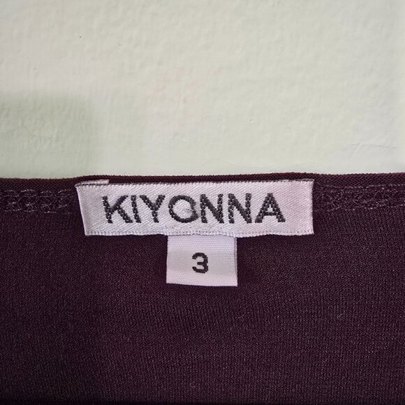 Kiyonna - Women's Size 3X True Wrap Dress - Plum Purple with Black Lace Details - Picture 5 of 8